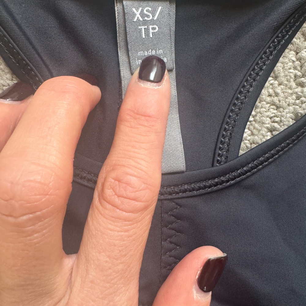 Stella McCartney x Adidas Women’s Crop Bra Top in Black - Picture 5 of 6